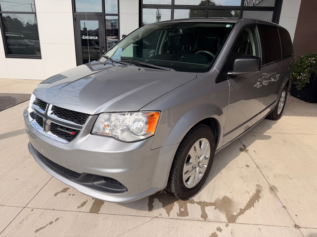 dodge grand caravan 2020 2C4RDGBG8LR230796 image dodge grand caravan 2020 2C4RDGBG8LR230796 image